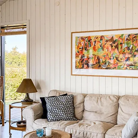Feriehus Fantastisk Hjem I Med Wifi Føllenslev